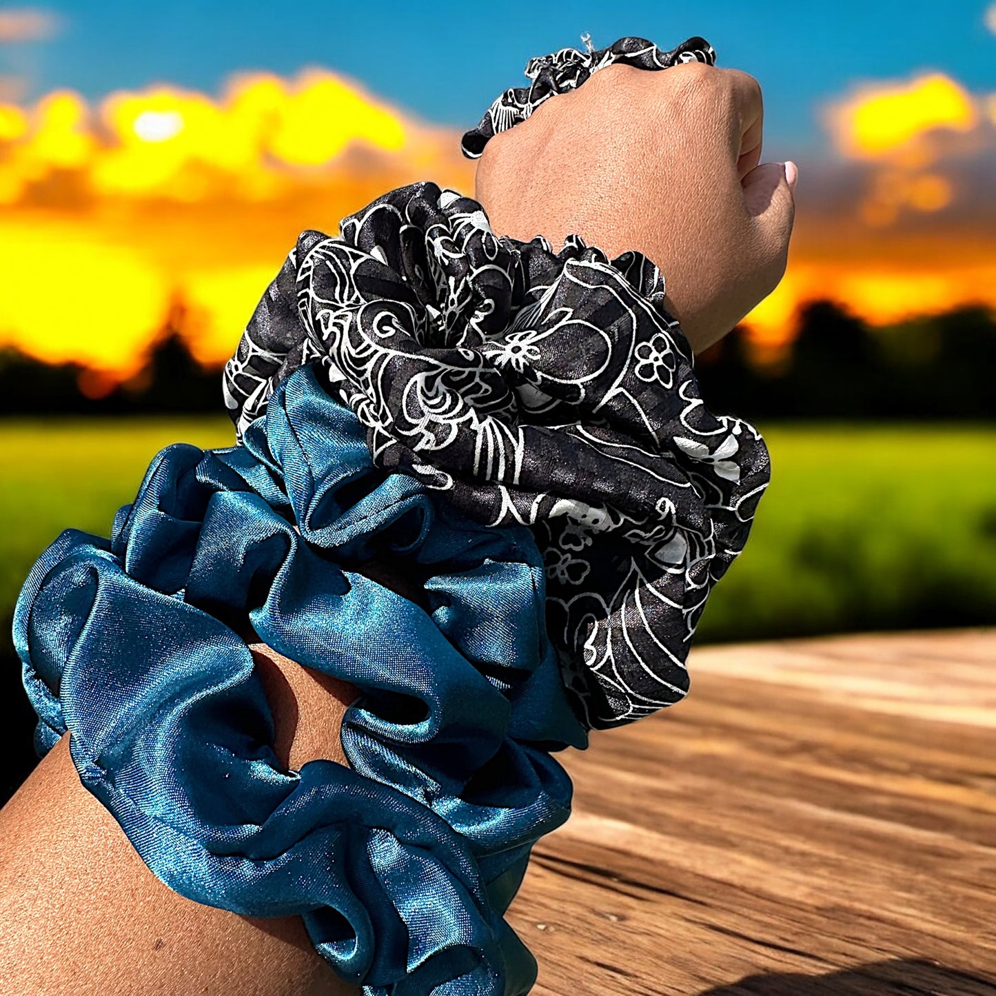 Large Scrunchie
