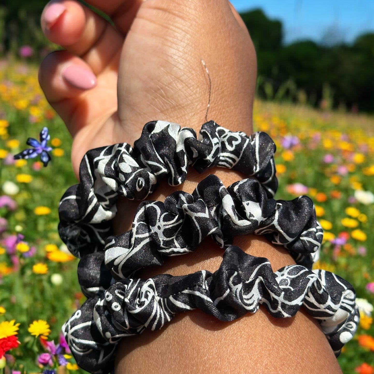Large Scrunchie